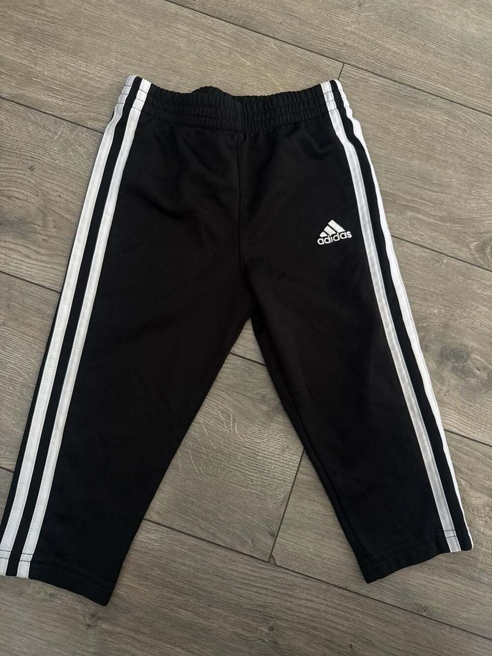 Adidas Toddler Size 2T
 3-Stripe Tricot Track Pants Black White
